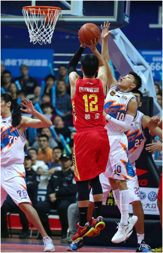 11月01日 20：15 肯尼亚超第9轮 KCBvs索法帕卡